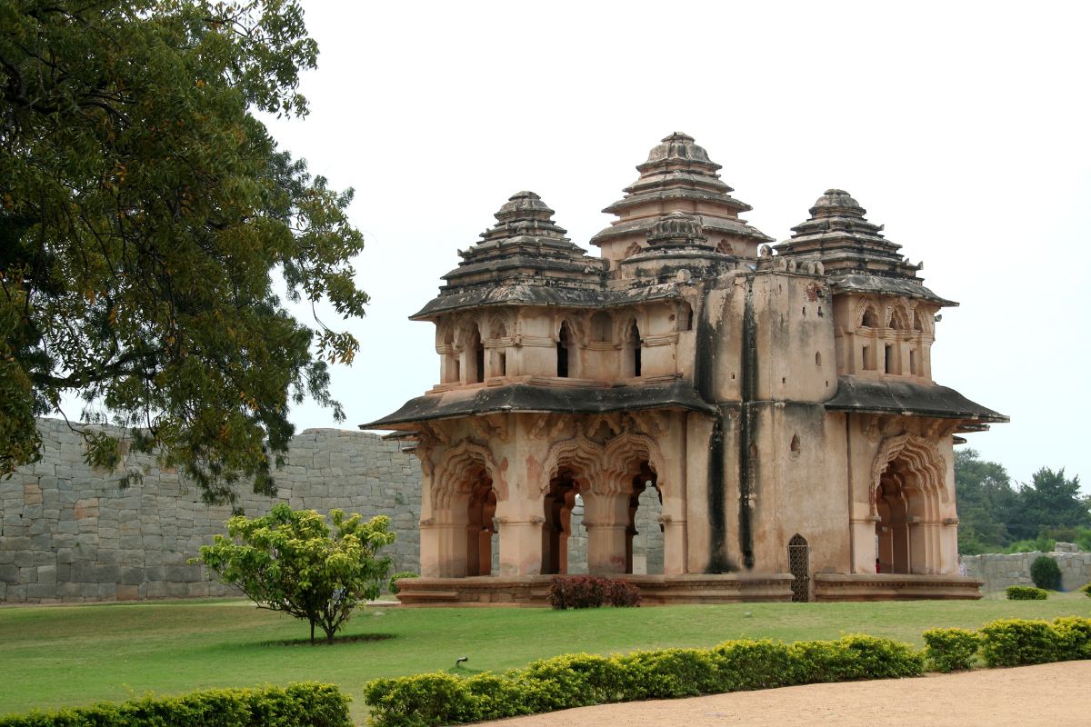 Andhra Pradesh destinations including Tirupati, Araku Valley and Bay of Bengal coastline