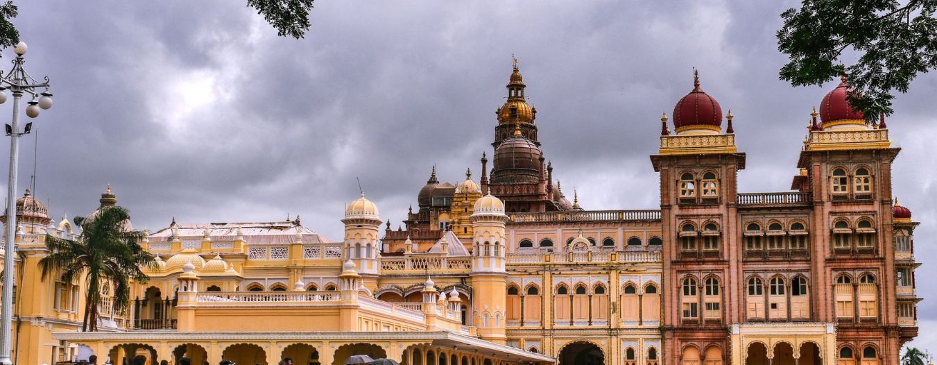 10 Days South India Itinerary: Palaces, Hill Stations & Backwaters